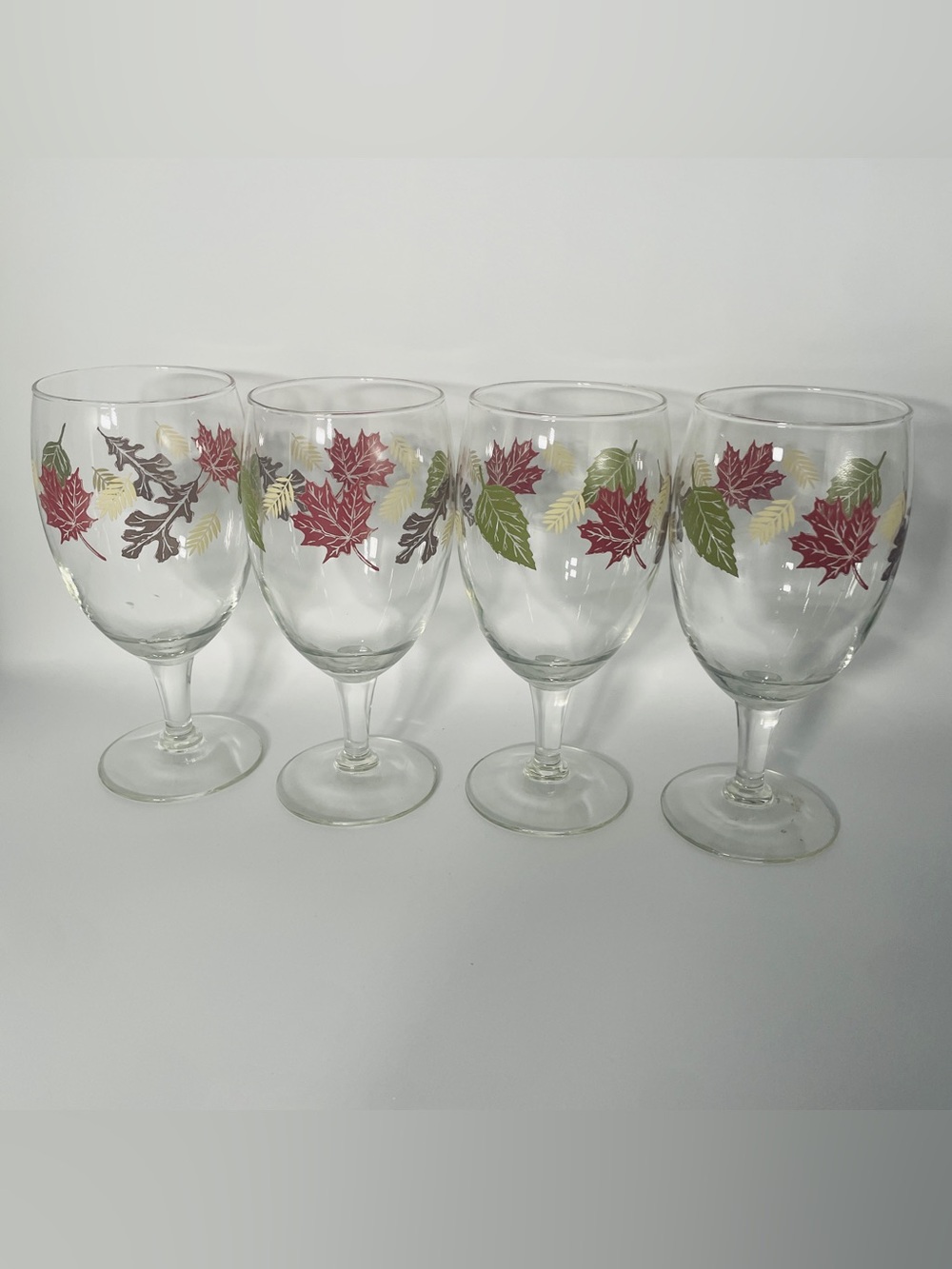 Set of 4 Autumn Leaf Wine Glasses Clear Stemware Fall  Maple Oak Leaves Goblets